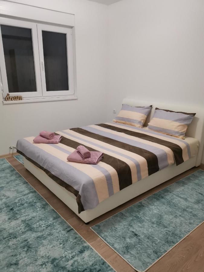 Apartman And Rooms Dream House Μόσταρ Εξωτερικό φωτογραφία